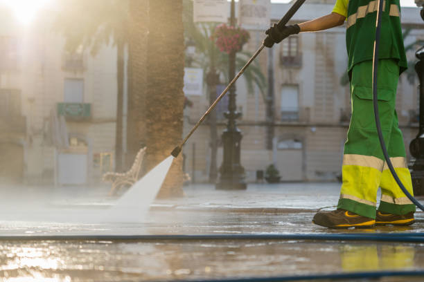 Best Animal Enclosure Cleaning  in Brenham, TX